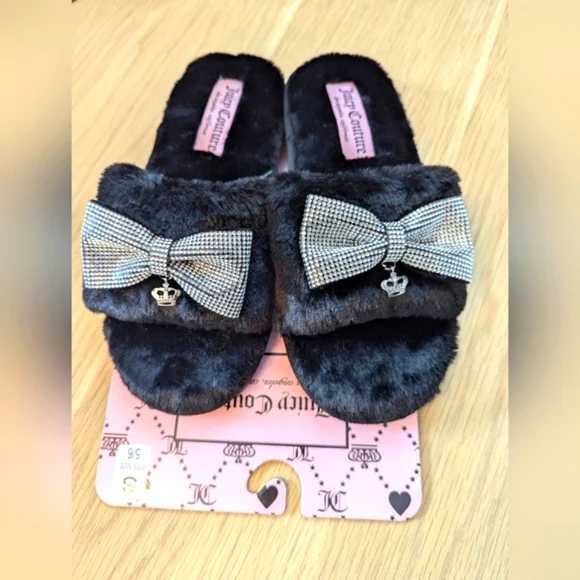 ✨HOST PICK✨BNWT Juicy Womens (Small 5/6) Furry Slide-In Slippers w/ Bow & Crown - Picture 2 of 13